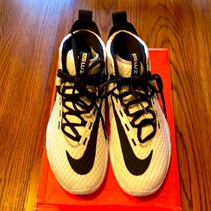 **NEW** Nike Zoom Rize TB